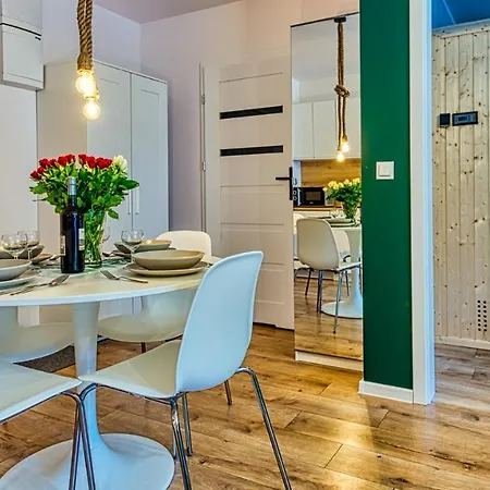 Malachit Osada Gorska Z Prywatna Sauna - 5d شقة *